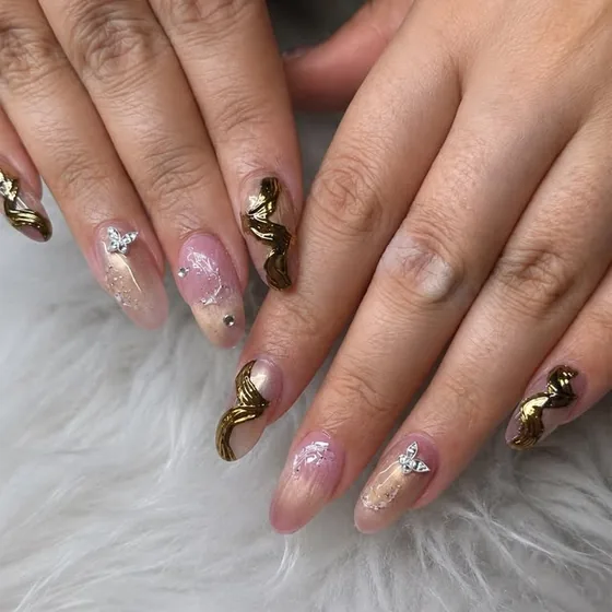 Pink and gold marbled almond set